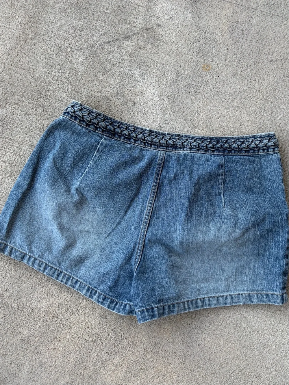 Vintage 90s Route 66 low rise fit retro low waisted braided denim jean shorts